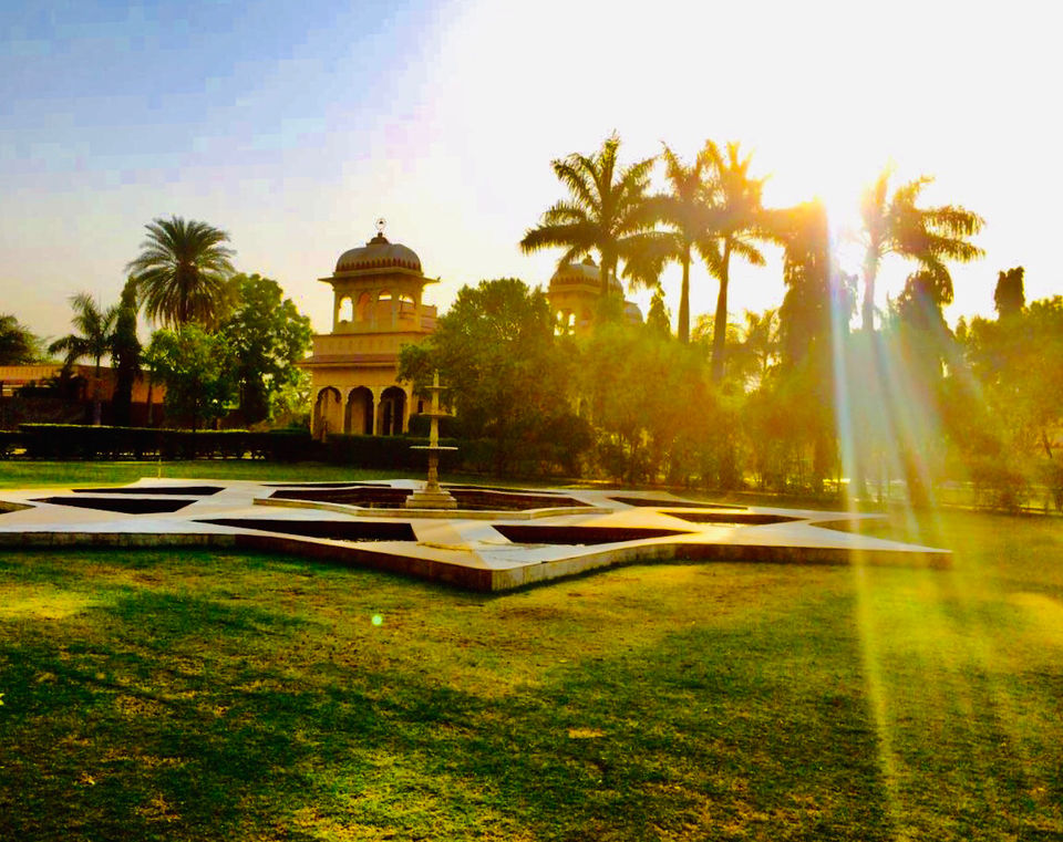 Photo of Pocket Friendly Luxurious Stay In Udaipur by Tulsi Desai