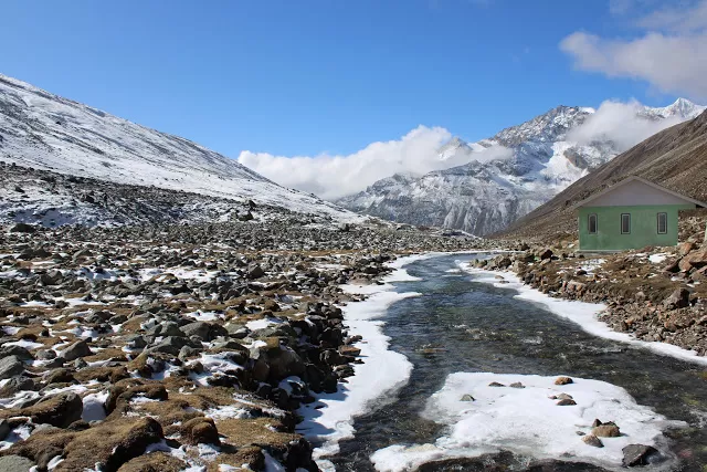 Photo of Zero Point Yumthang Valley, Sikkim, India by Ritu Tomar