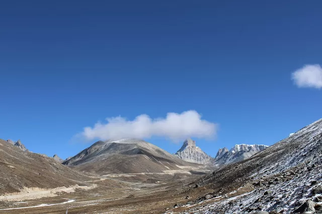 Photo of Zero Point Yumthang Valley, Sikkim, India by Ritu Tomar