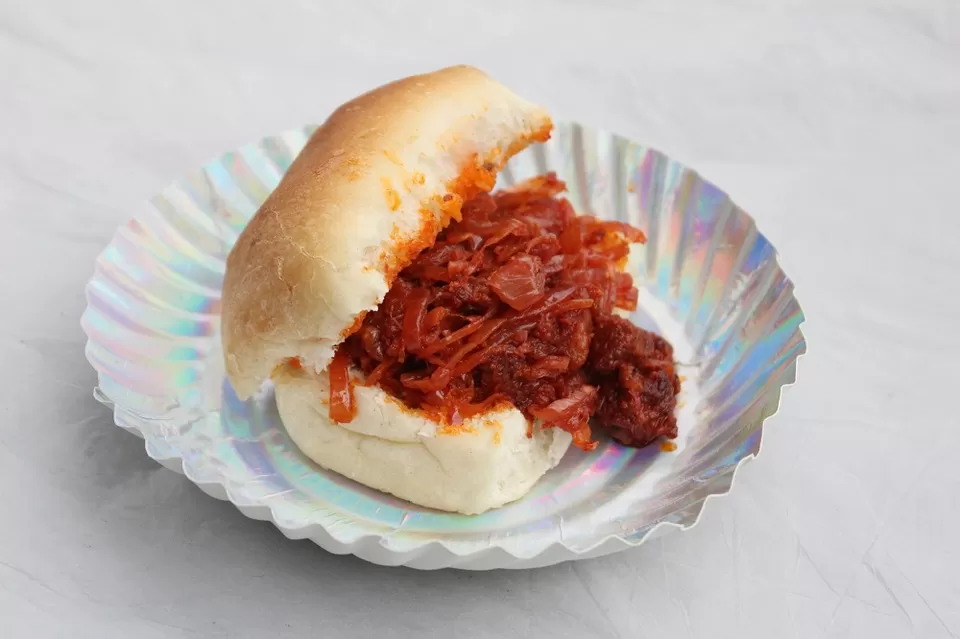 Photo of D'Silva Caterers and Fast Food, Miramar, Doctor Jack de Sequeira Road, Miramar, Panaji, Goa, India by Dipan Bhatt