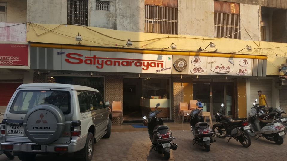 Photo of "Sadda Adda"- Vallabh Vidhyanagar by Dipan Bhatt