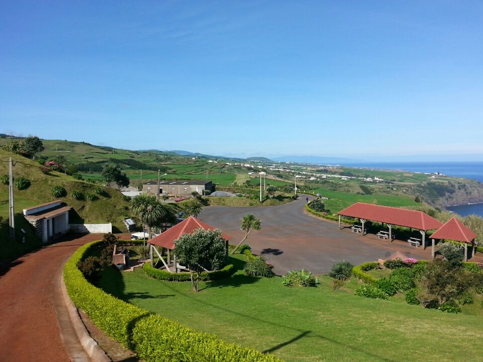 Photo of Paradise in the middle of the ocean at São Miguel Island 18/33 by Anthony Lucas