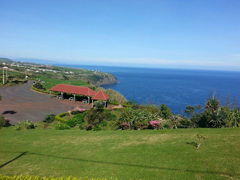 Photo of Paradise in the middle of the ocean at São Miguel Island 19/33 by Anthony Lucas