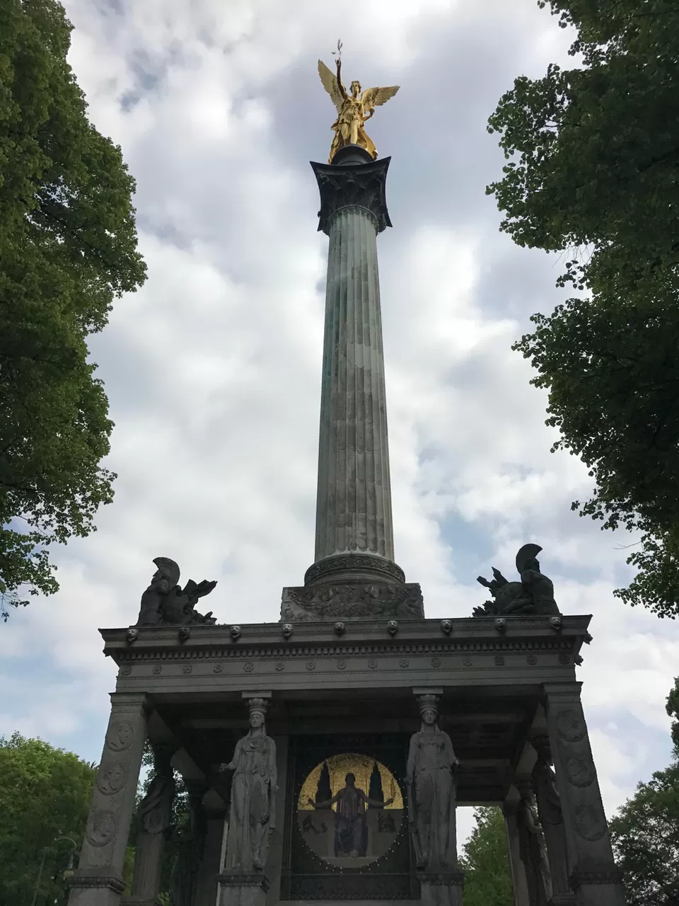 Photo of Altstadt-Lehel,München by Geetha Ranganathan