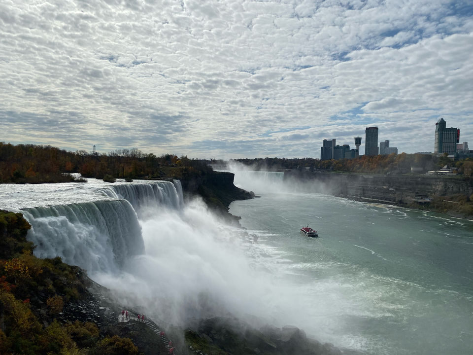 Photo of Niagara Falls, NY, USA by Geetha Ranganathan