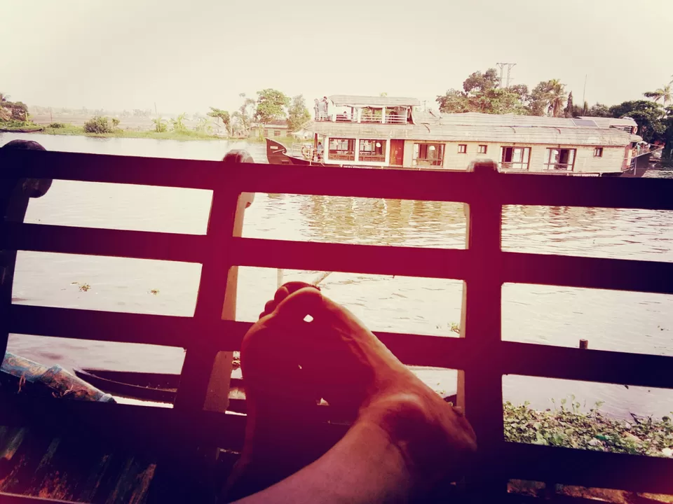Photo of 7DESTINATION/DAY5/THE TRAIN AND BACKWATER by Nihit Sharma