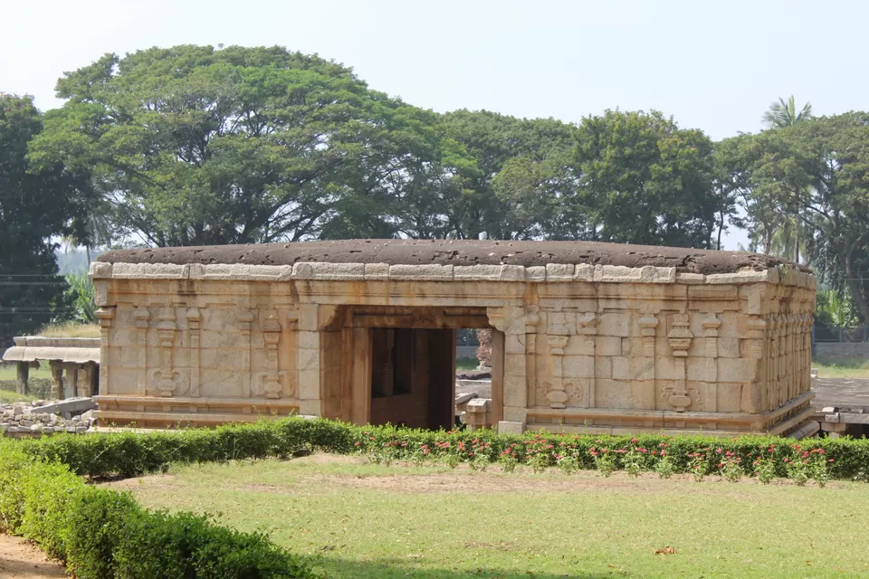 Photo of HAMPI!!!!Ruined City... Group of Monuments.. Deserves to be as World Heritage Site. by selva kumar