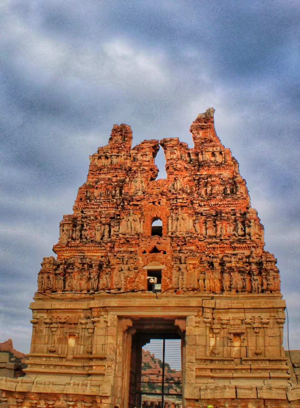 Photo of HAMPI!!!!Ruined City... Group of Monuments.. Deserves to be as World Heritage Site. by selva kumar