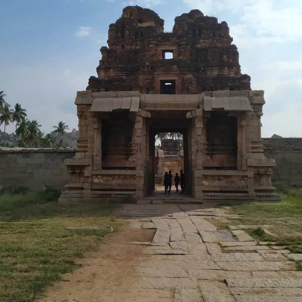 Photo of HAMPI!!!!Ruined City... Group of Monuments.. Deserves to be as World Heritage Site. by selva kumar