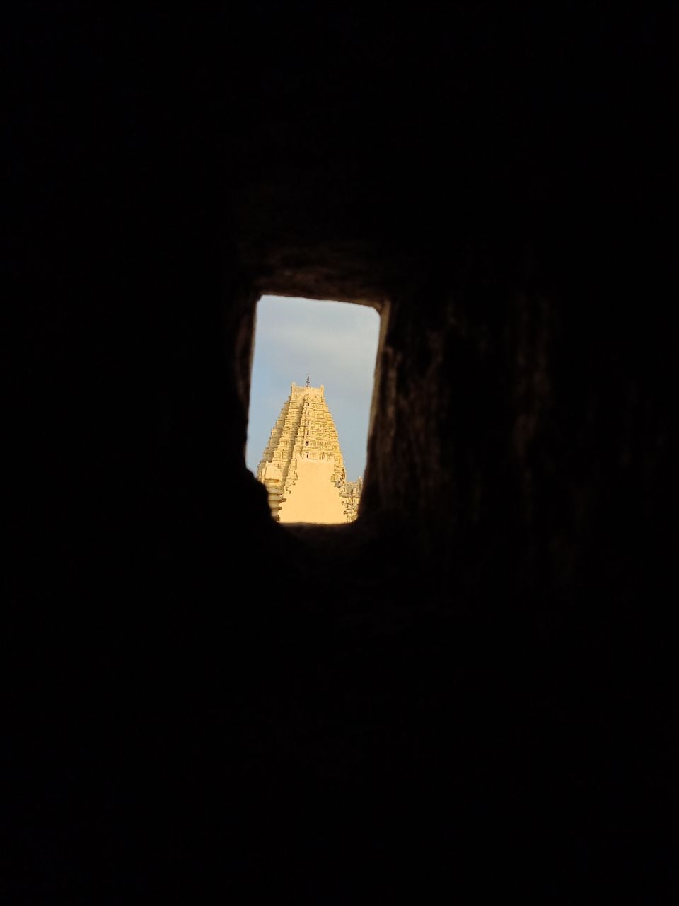 Photo of HAMPI!!!!Ruined City... Group of Monuments.. Deserves to be as World Heritage Site. by selva kumar