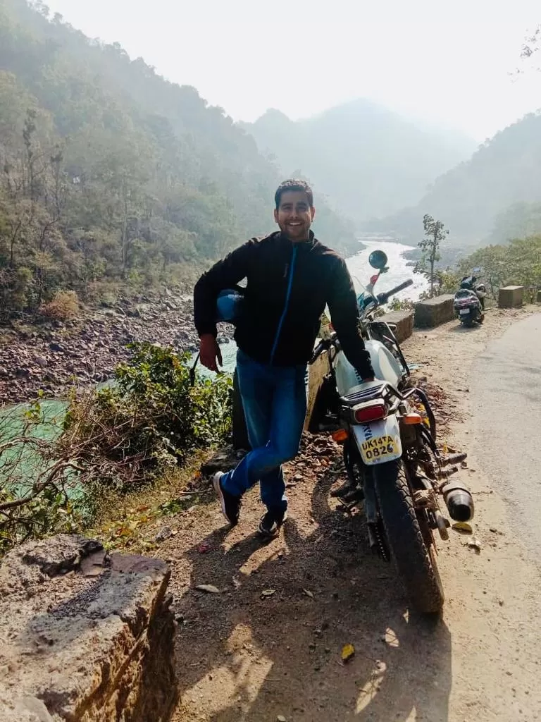 Photo of Laxman Jhula, Tapovan, Rishikesh, Uttarakhand, India by Srishti Girdhar