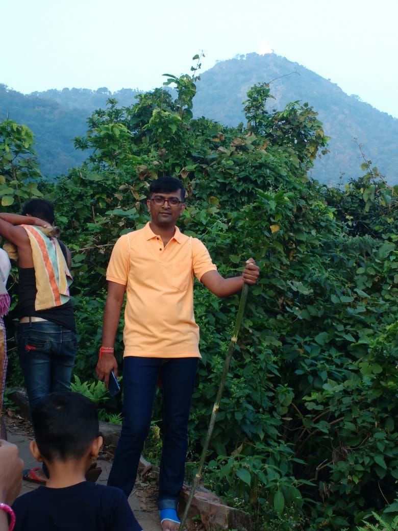 Photo of Parashnath Hill (samet shikahrji) by Rajesh Nisar