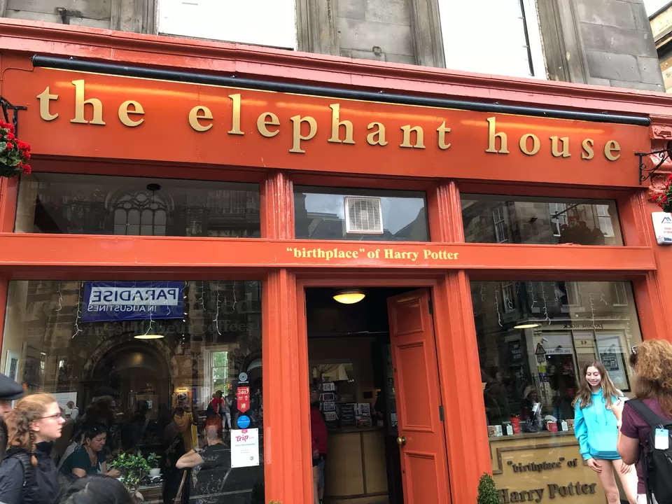 Photo of Edinburgh, Scotland, UK by travelstar99 