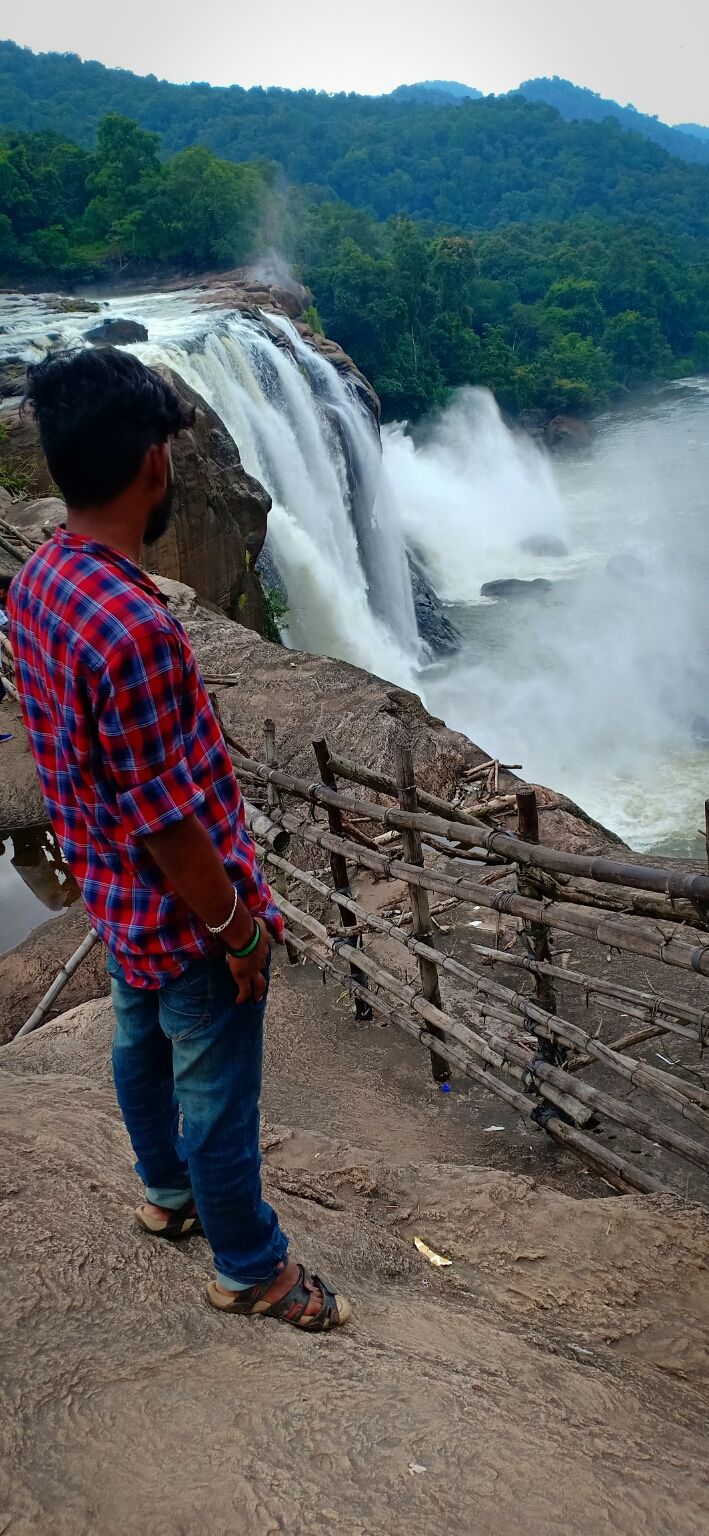 Photo of Athirappilly Water Falls, Pariyaram, Kerala by ஸ்மார்ட் தமிழன்