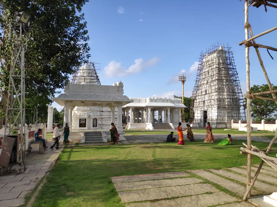 Photo of Sanghi Temple, Hyderabad, Telangana, India by Vamsi krishna