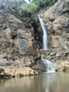 Photo of Juna Ghanta Waterfall, Juna Ghanta, Gujarat, India by kajal shah