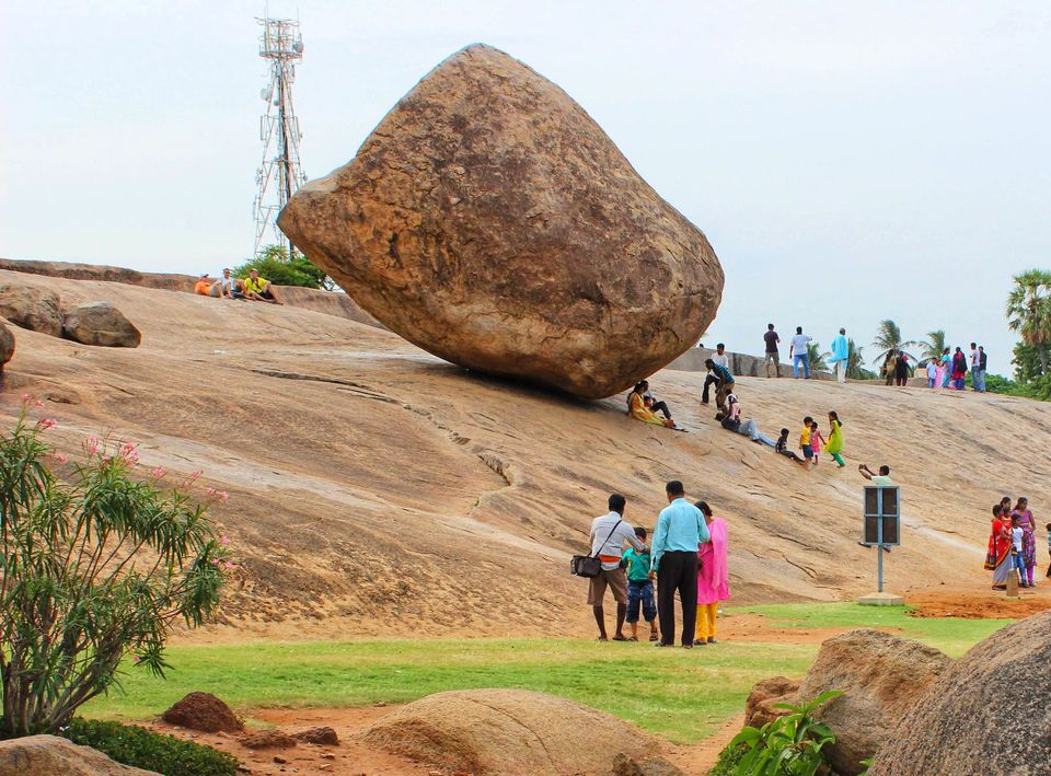 Photo of Krishna's Butter Ball, East Raja Street, Mahabalipuram, Tamil Nadu, India by Koushik Dhar