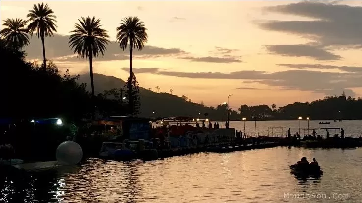Photo of Nakki lake, Mount abu rajasthan by Ankita Sharma