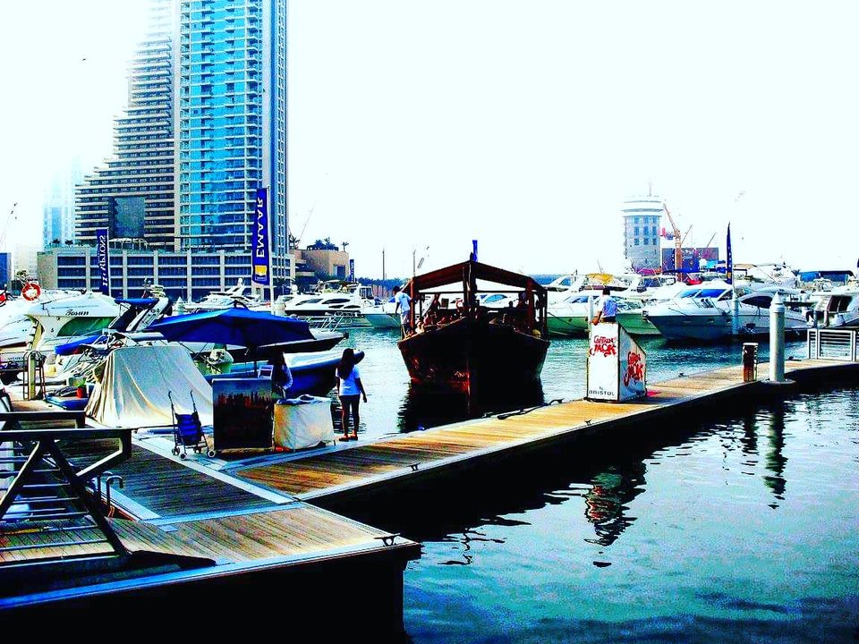 Photo of Dramatic Dynamic Dubai 2/10 by koutilya