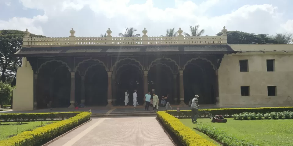 Photo of Tipu Sultan's Summer Palace, Tippu Sultan Palace Road, Chamrajpet, Bengaluru, Karnataka, India by Rahul Ravi