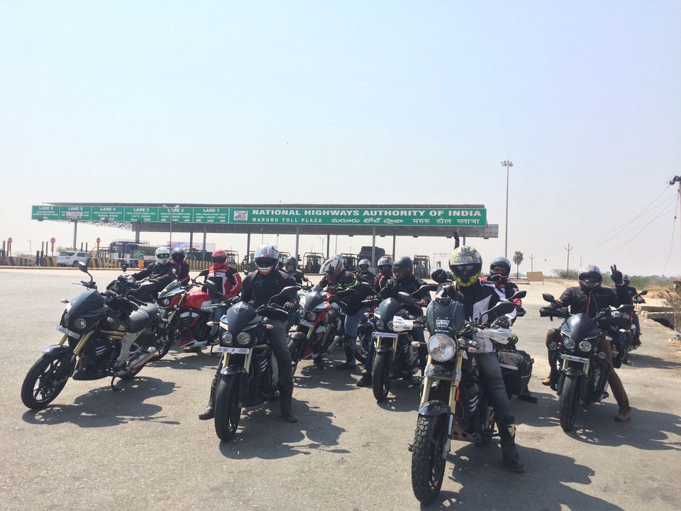 Photo of Roadtrip to Belum caves and Gandikota (grand canyon of India) with #mojotribe 1/28 by Jesudas Antonyraj(MilesToGoo)