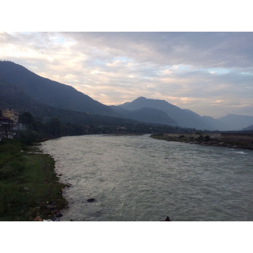 Photo of Kasol mountain view by Jesudas Antonyraj(MilesToGoo)
