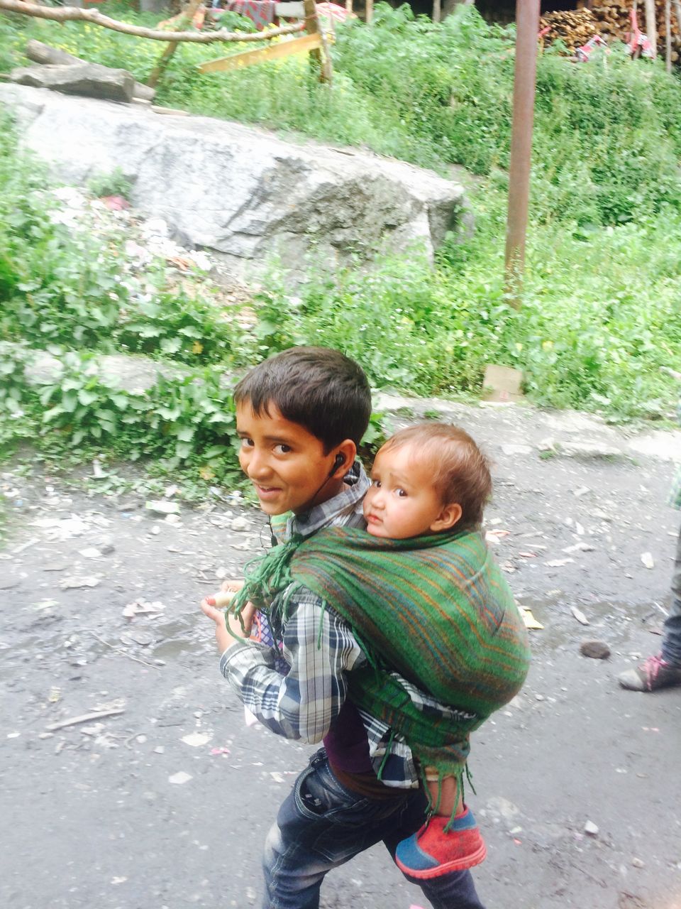 Photo of children of Malana by Jesudas Antonyraj(MilesToGoo)