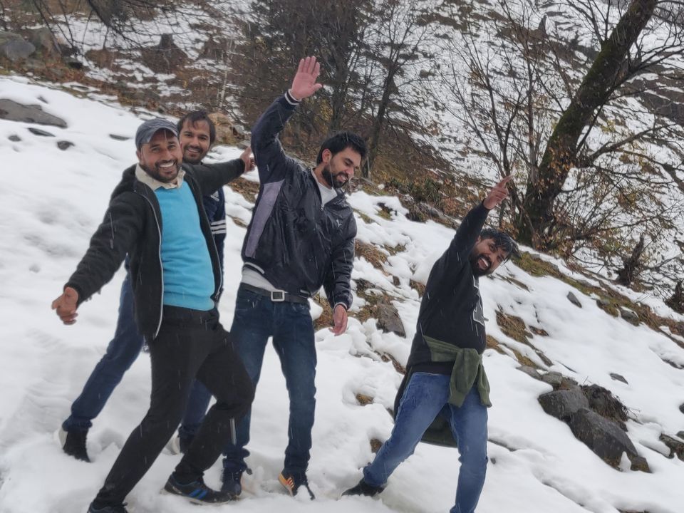 Photo of Gulaba Tourist Spot, Leh Manali Highway, Himachal Pradesh, India by Kanchan Chauhan