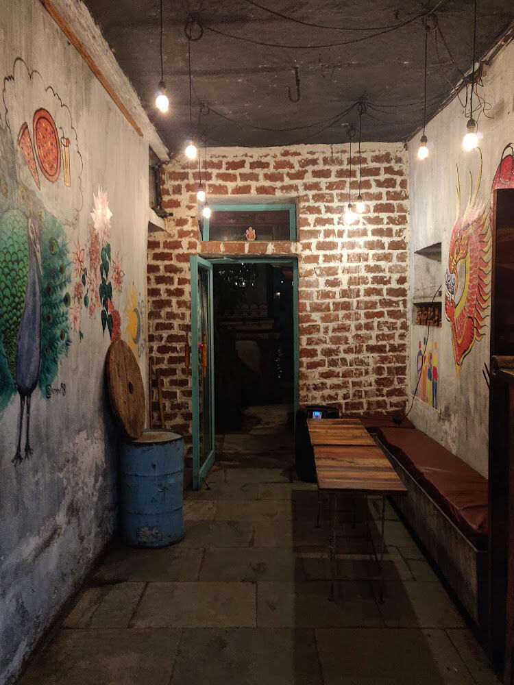 Photo of Helloboho Lake side Restaurant, Gangaur Ghat Marg, opp. bagore ki haveli, Ashoka Haveli, Silawatwari, Udaipur, Rajasthan, India by Shobita Negi