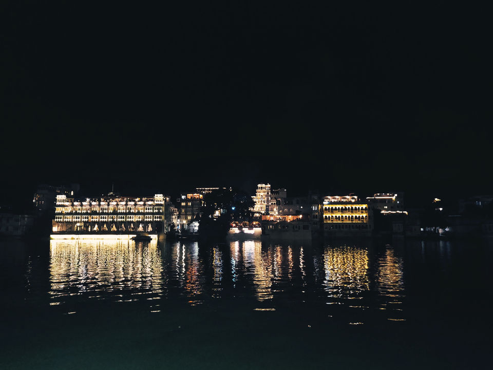 Photo of bagore ki haveli, Gangaur Ghat Marg, Hotel Gangaur Palace, Silawatwari, Udaipur, Rajasthan, India by Shobita Negi