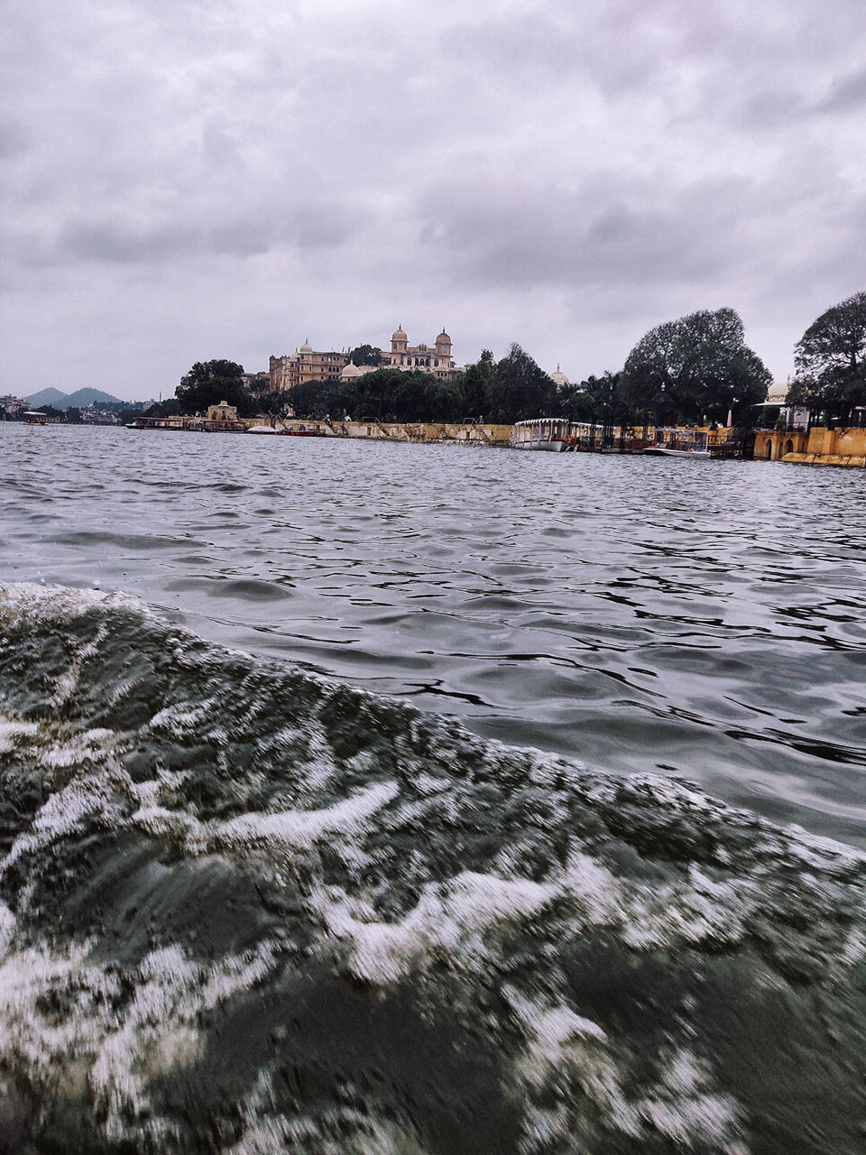Photo of Lake Pichola, Pichola, Udaipur, Rajasthan by Shobita Negi