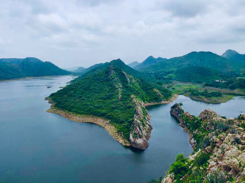 Photo of Badi Lake, Morwaniya, Rajasthan, India by Shobita Negi