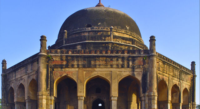 Photo of ADHAM KHAN's TOMB IN DELHI 1/1 by Scorpio