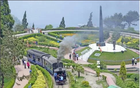 Photo of Batasia Loop by soumya singh