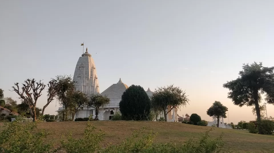 Photo of Birla Temple, Jaipur, Birla Mandir, Jawahar Lal Nehru Marg, Tilak Nagar, Jaipur, Rajasthan, India by Lisha Ranka