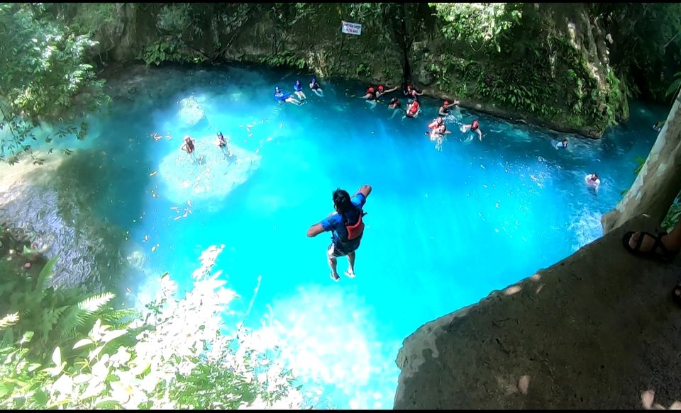 Photo of Moalboal, Cebu, Philippines by Vikas Aryan