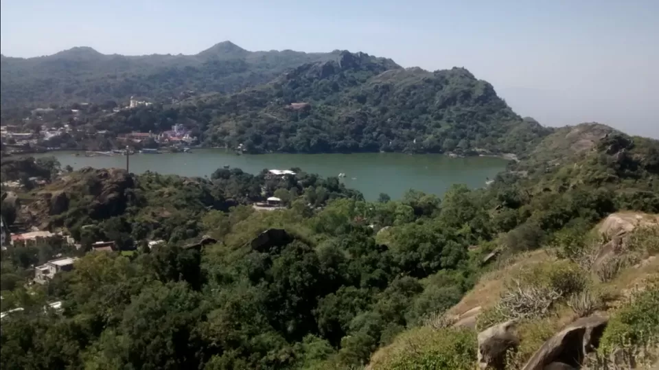 Photo of Guru Shikhar, Mount Abu by Prateek Mehta