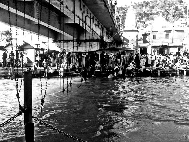Photo of Rishikesh-A Photologue 3/6 by Jeh Eh