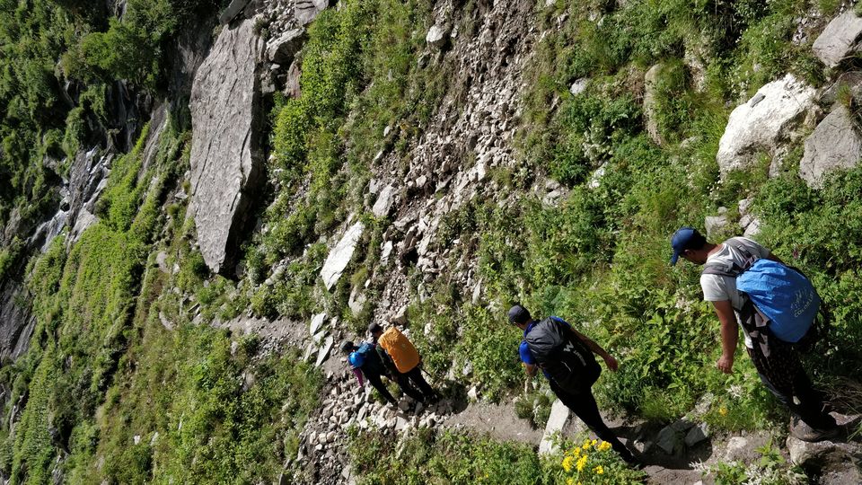 Photo of PIN PARVATI PASS: Our Rendezvous with verdant valleys and the hazel-colored Himalayas 10/36 by Nitika Sharma