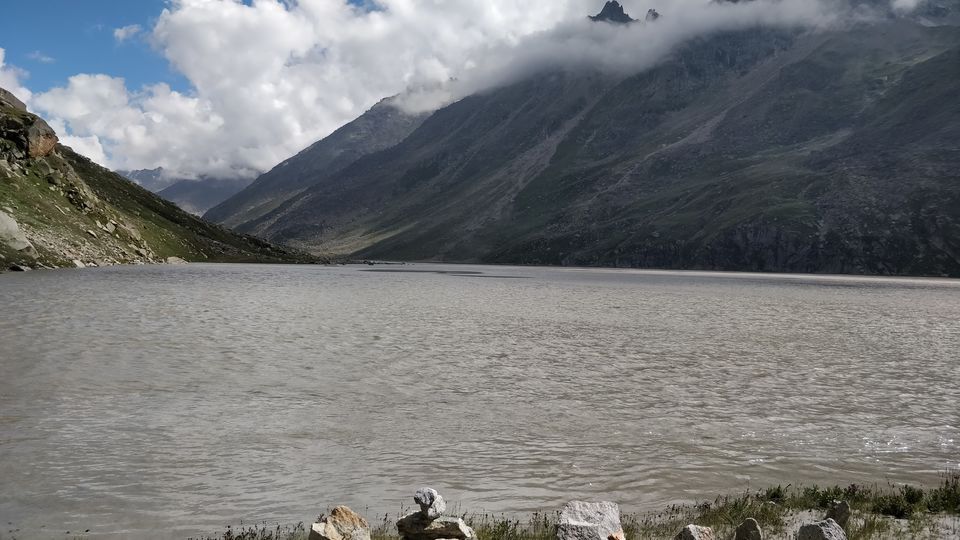 Photo of PIN PARVATI PASS: Our Rendezvous with verdant valleys and the hazel-colored Himalayas 16/36 by Nitika Sharma