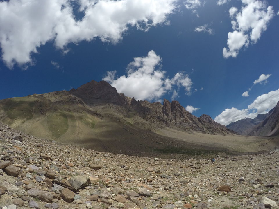 Photo of PIN PARVATI PASS: Our Rendezvous with verdant valleys and the hazel-colored Himalayas 32/36 by Nitika Sharma