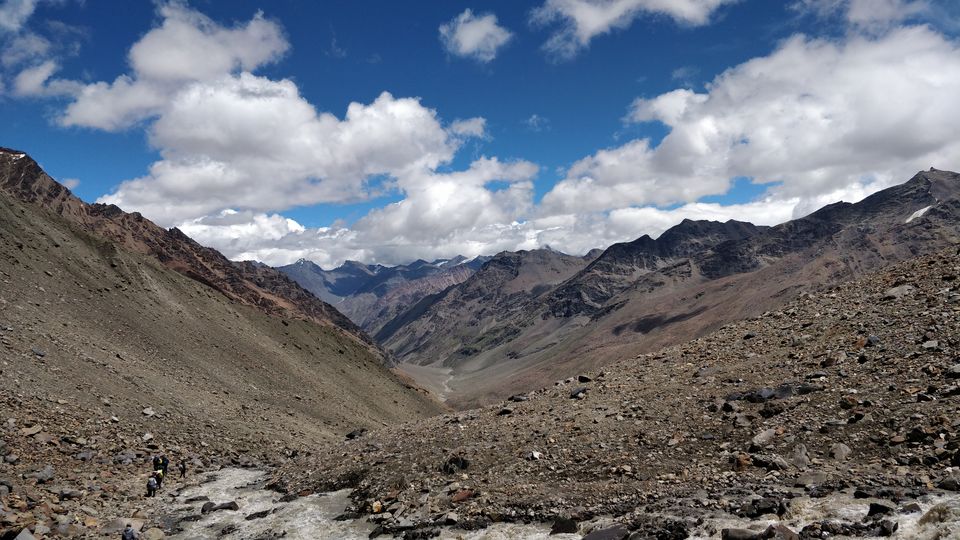 Photo of PIN PARVATI PASS: Our Rendezvous with verdant valleys and the hazel-colored Himalayas 33/36 by Nitika Sharma