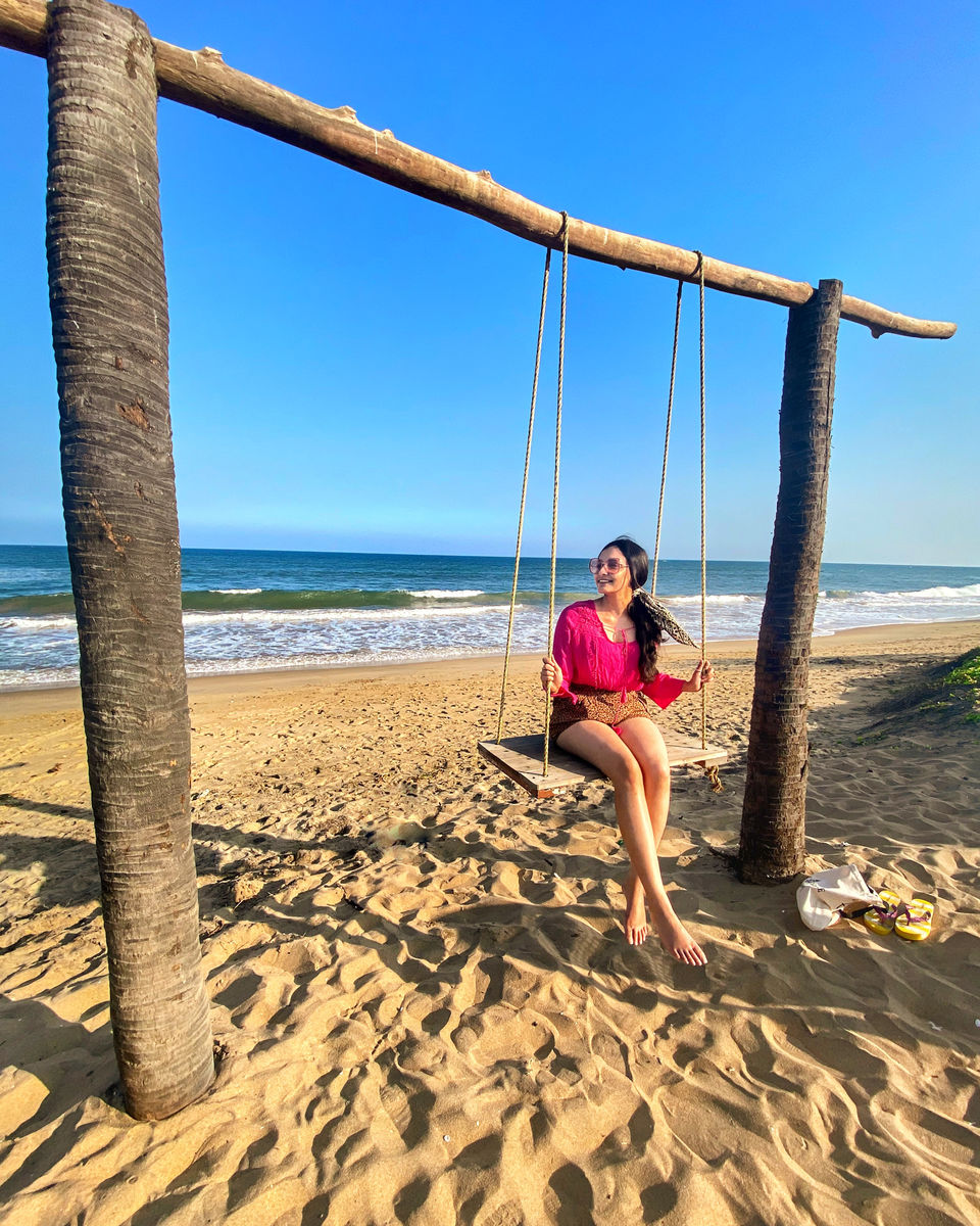 Photo of Mahabalipuram - Historical Sites & Beach Delights! by UnderMyPinkUmbrella