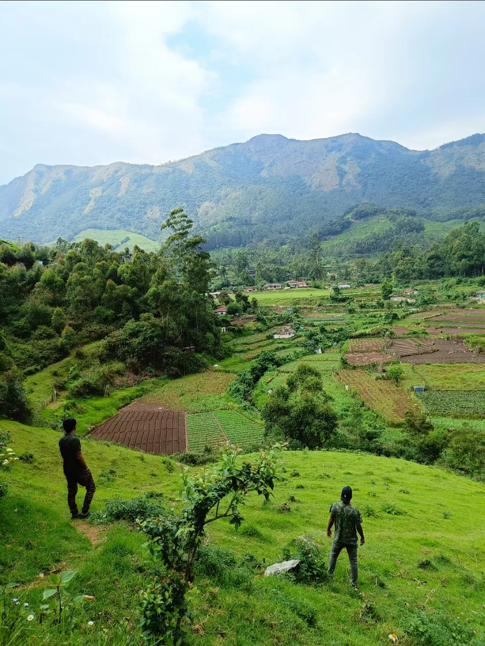 Photo of Kolukkumalai Sunrise point by Arjun s