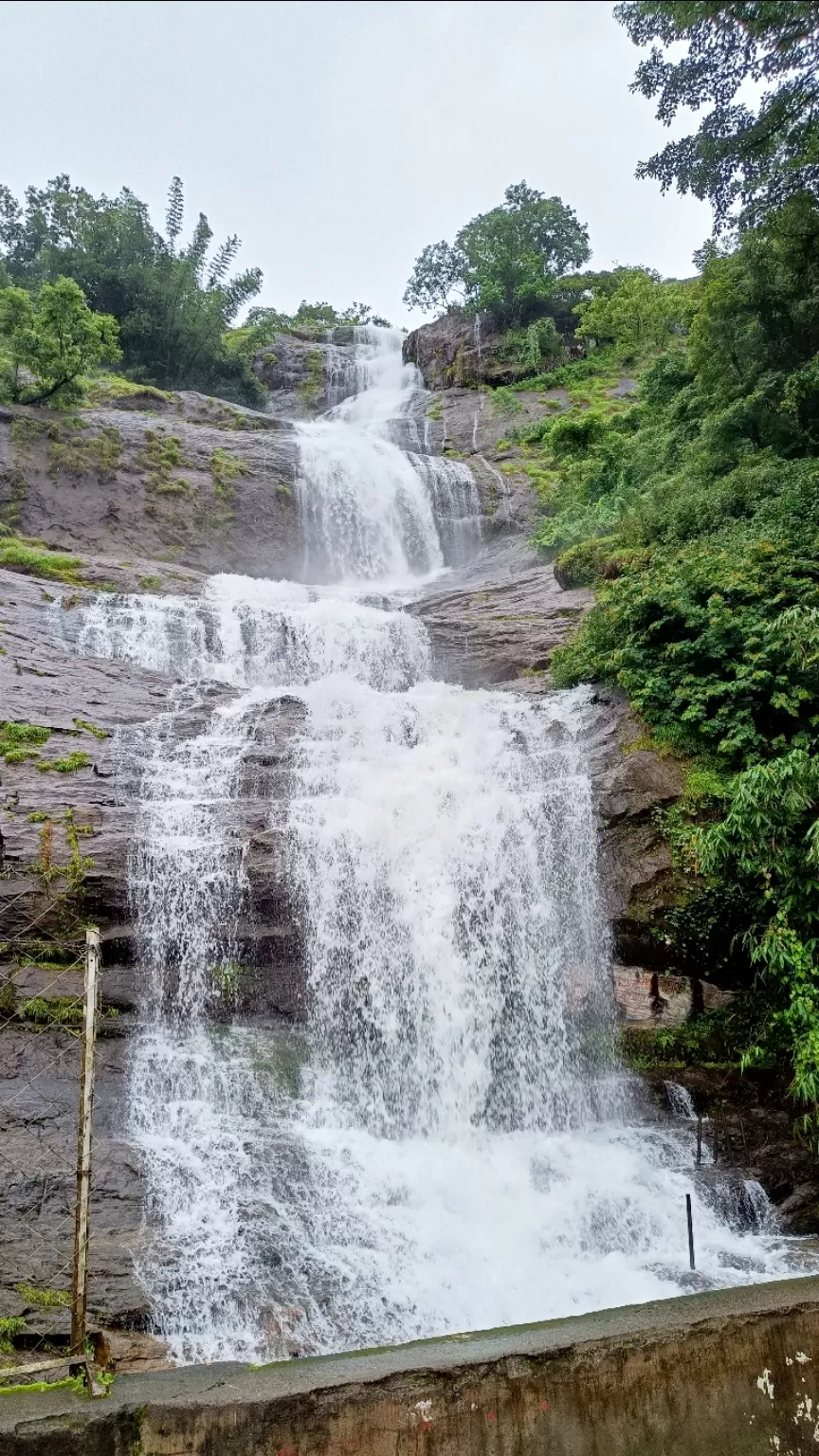 Photo of Kolukkumalai Sunrise point by Arjun s