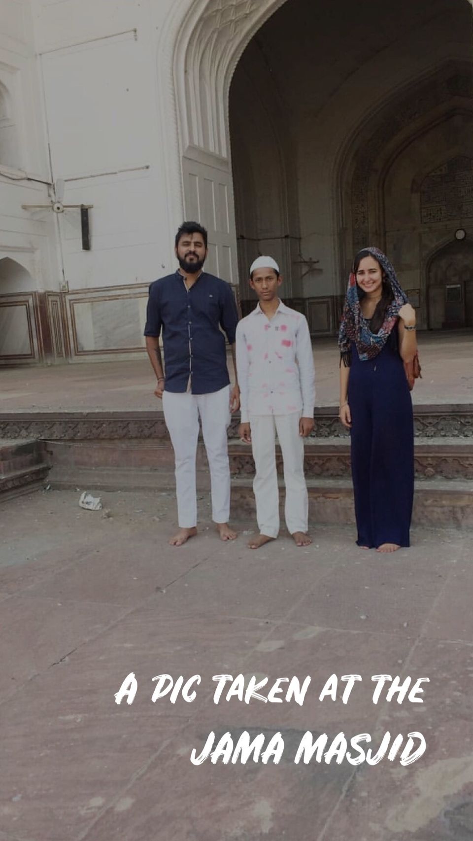 Photo of When it's about love ,it's about visiting Agra . by Travelwitholdmonker