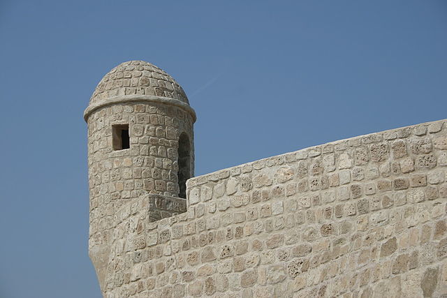 Photo of A Day Tour of Bahrain Fort – Treasures of the Past 2/3 by Peaushan Devanarayana