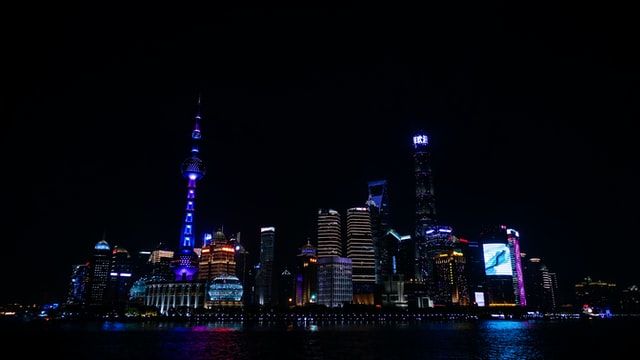 Photo of The Bund, Shanghai – A Taste of Culture 1/3 by Peaushan Devanarayana
