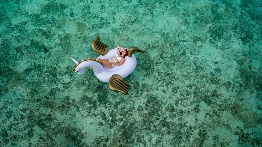 Photo of Why the Maldives is Perfect for a Luxury Vacation – A Tropical Paradise Awaits 1/3 by Peaushan Devanarayana