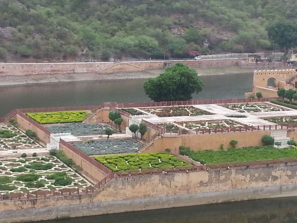 Photo of Jaipur – It's pink and hot 8/19 by Karthik Vivek